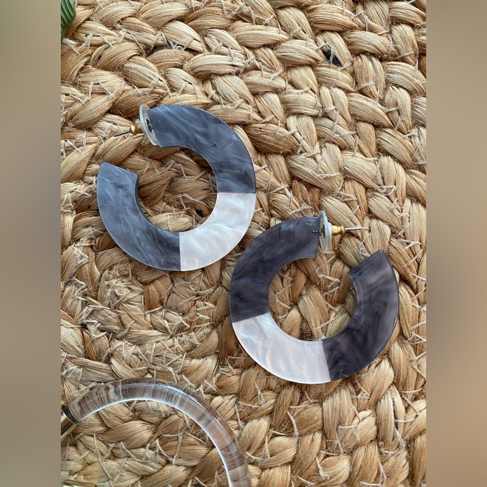 Lot of 4 Pairs Pierced Earrings - Picture 4 of 5